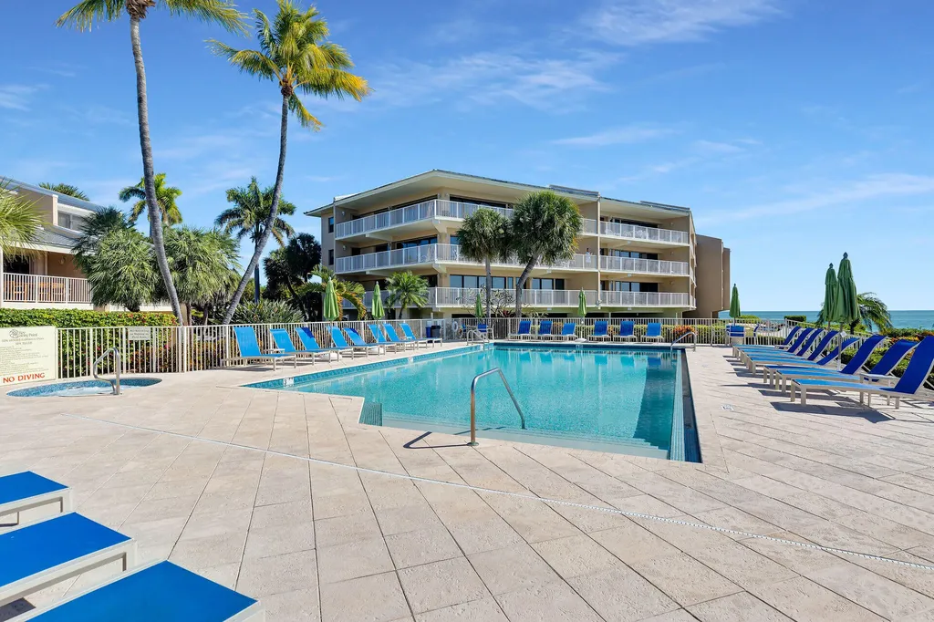 1133 W Ocean Drive Key Colony Beach FL 33050