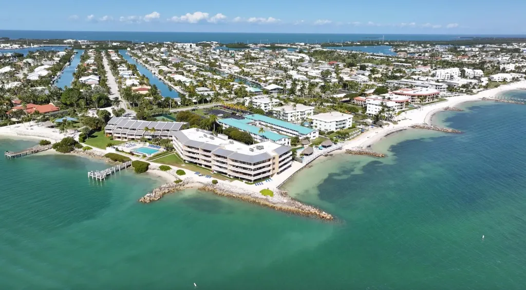 1133 W Ocean Drive Key Colony Beach FL 33050