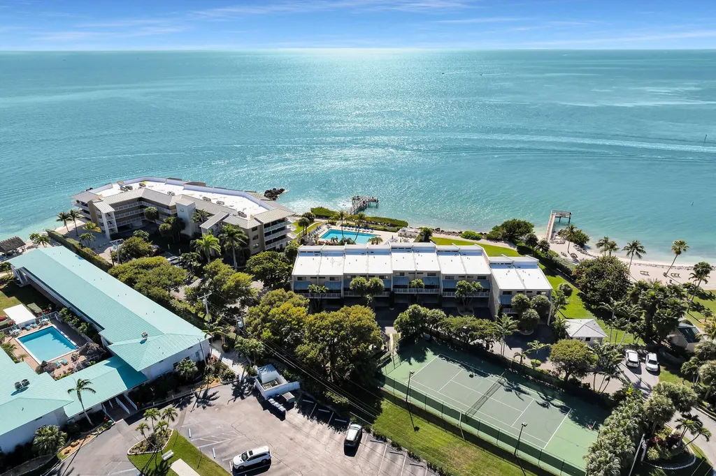 1133 W Ocean Drive Key Colony Beach FL 33050