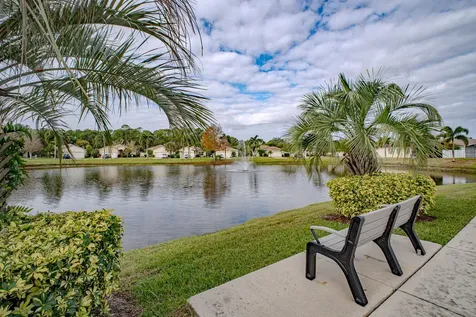 222 SW Manatee Springs Way Port St Lucie FL 34986