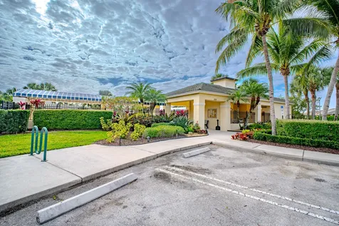 222 SW Manatee Springs Way Port St Lucie FL 34986
