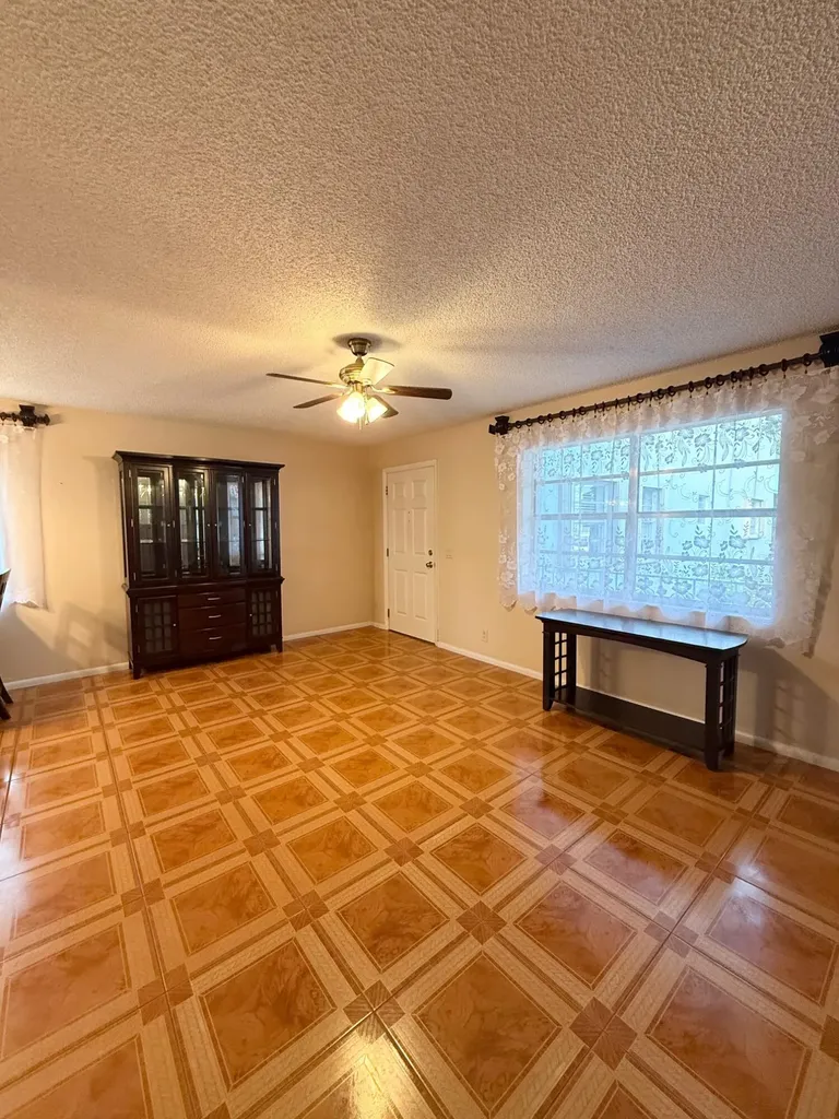 423 Monaco I Delray Beach FL 33446
