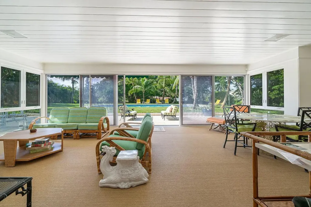 1008 N Ocean Boulevard Gulf Stream FL 33483