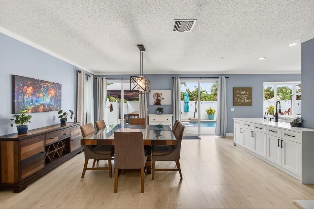 10679 Palm Spring Drive Boca Raton FL 33428