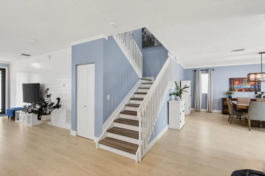 10679 Palm Spring Drive Boca Raton FL 33428