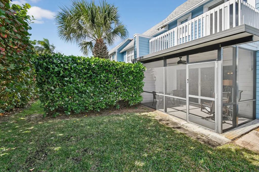 818 Ocean Dunes Circle Jupiter FL 33477