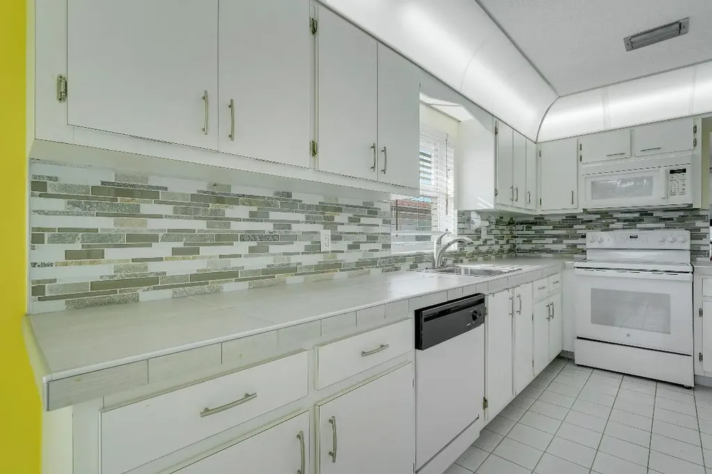 13679 Date Palm Court Delray Beach FL 33484