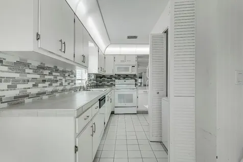 13679 Date Palm Court Delray Beach FL 33484