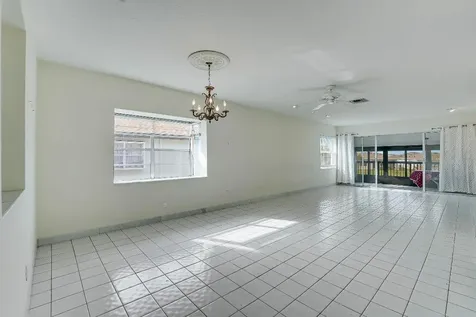 13679 Date Palm Court Delray Beach FL 33484