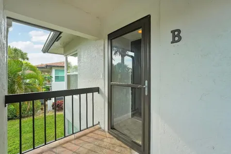 13679 Date Palm Court Delray Beach FL 33484