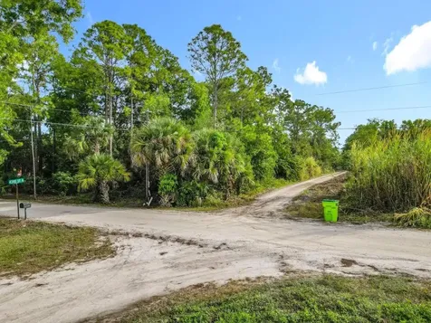 15595 43rd Road N Loxahatchee Groves FL 33470