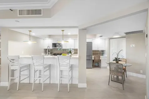 100 SE 5th Avenue Boca Raton FL 33432