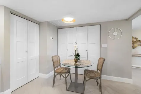 100 SE 5th Avenue Boca Raton FL 33432