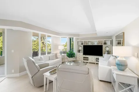 100 SE 5th Avenue Boca Raton FL 33432