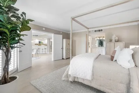 100 SE 5th Avenue Boca Raton FL 33432