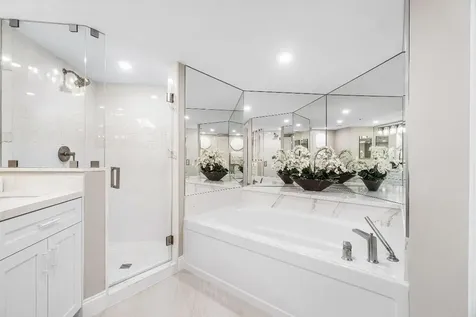 100 SE 5th Avenue Boca Raton FL 33432