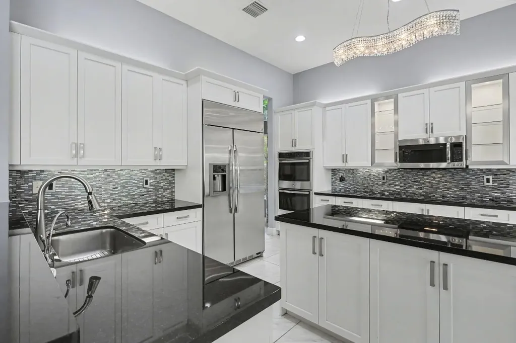 12283 Glacier Bay Drive Boynton Beach FL 33473