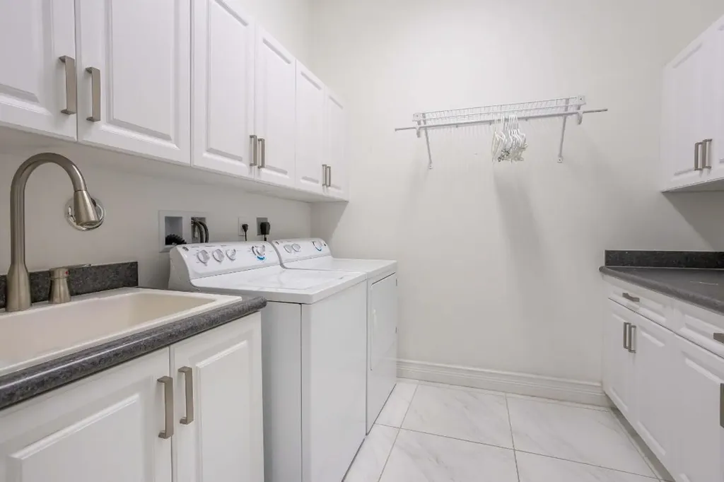 12283 Glacier Bay Drive Boynton Beach FL 33473