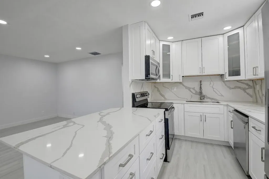 318 Monaco G Boulevard Delray Beach FL 33446