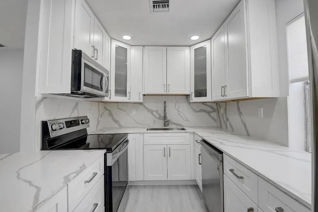 318 Monaco G Boulevard Delray Beach FL 33446
