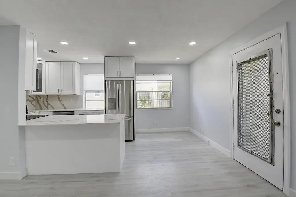 318 Monaco G Boulevard Delray Beach FL 33446