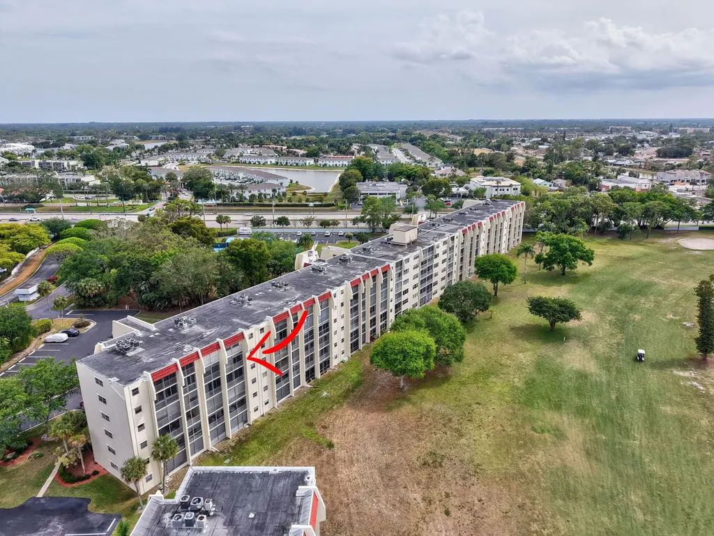 3951 Via Poinciana Lake Worth FL 33467