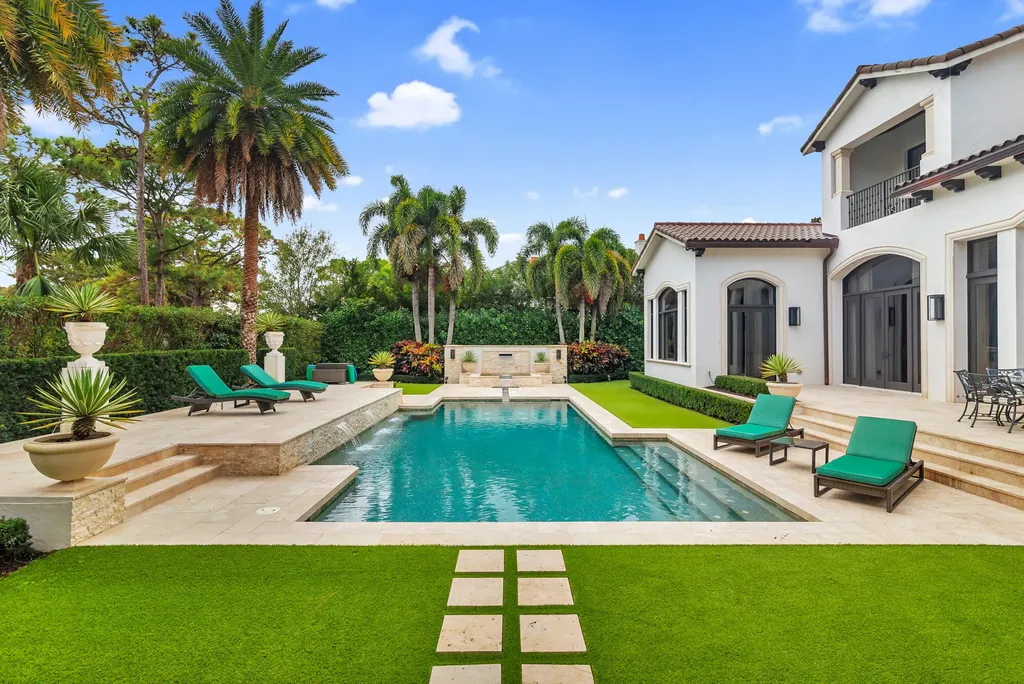 135 W Bears Club Drive Jupiter FL 33477