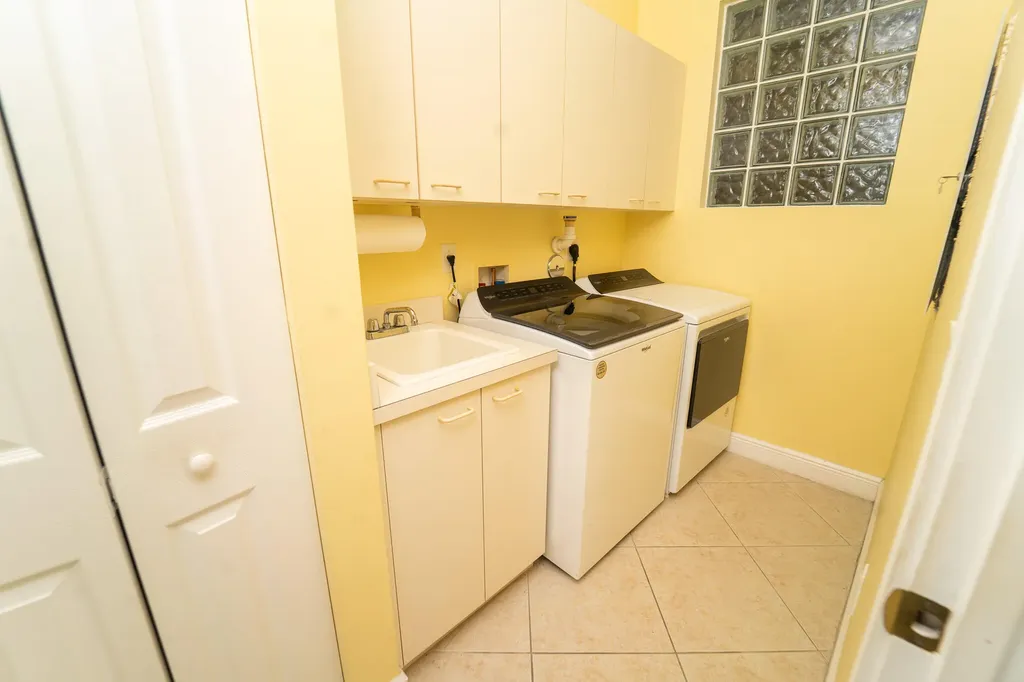 8601 Via Grande E Wellington FL 33411