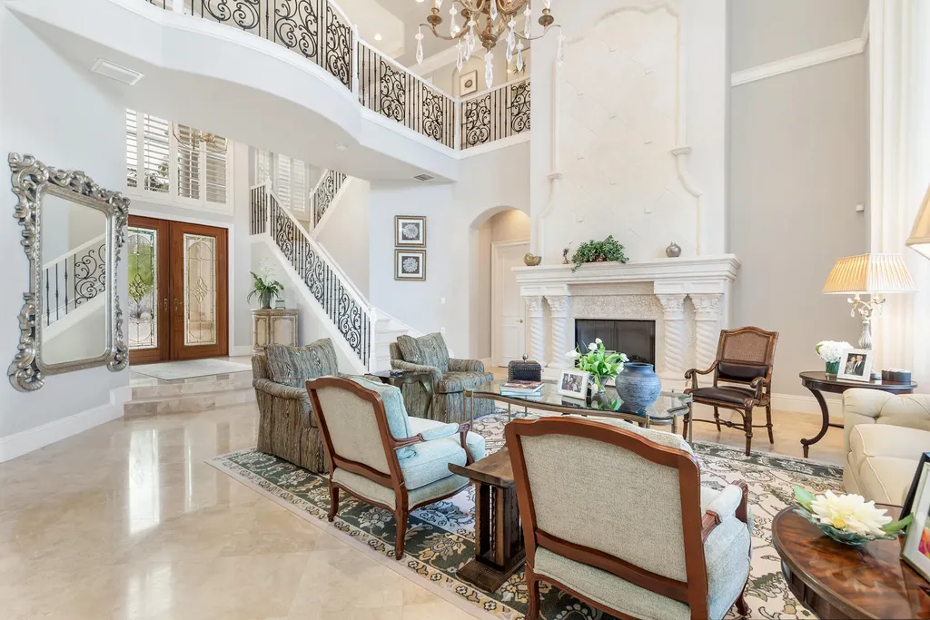 624 Hermitage Circle Palm Beach Gardens FL 33410