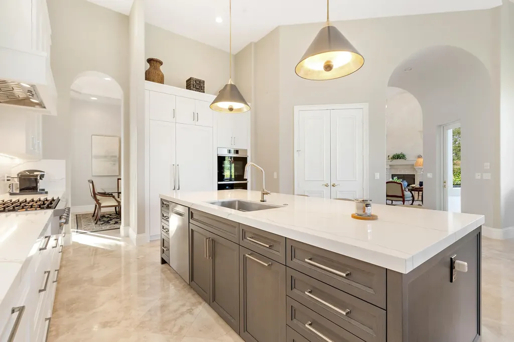 624 Hermitage Circle Palm Beach Gardens FL 33410