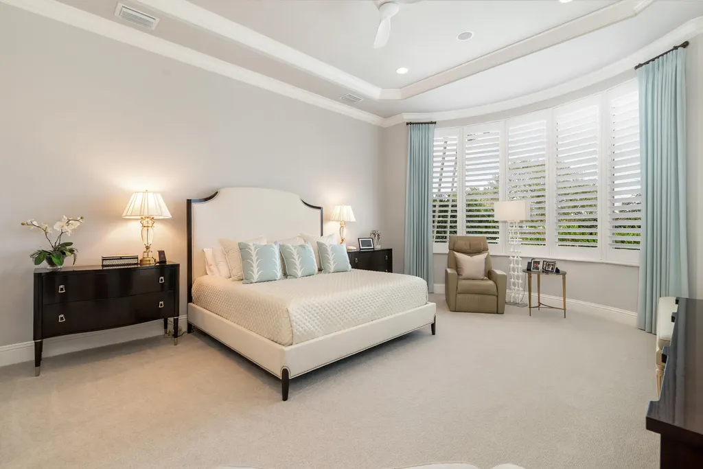 624 Hermitage Circle Palm Beach Gardens FL 33410
