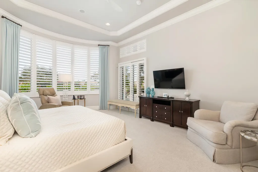 624 Hermitage Circle Palm Beach Gardens FL 33410