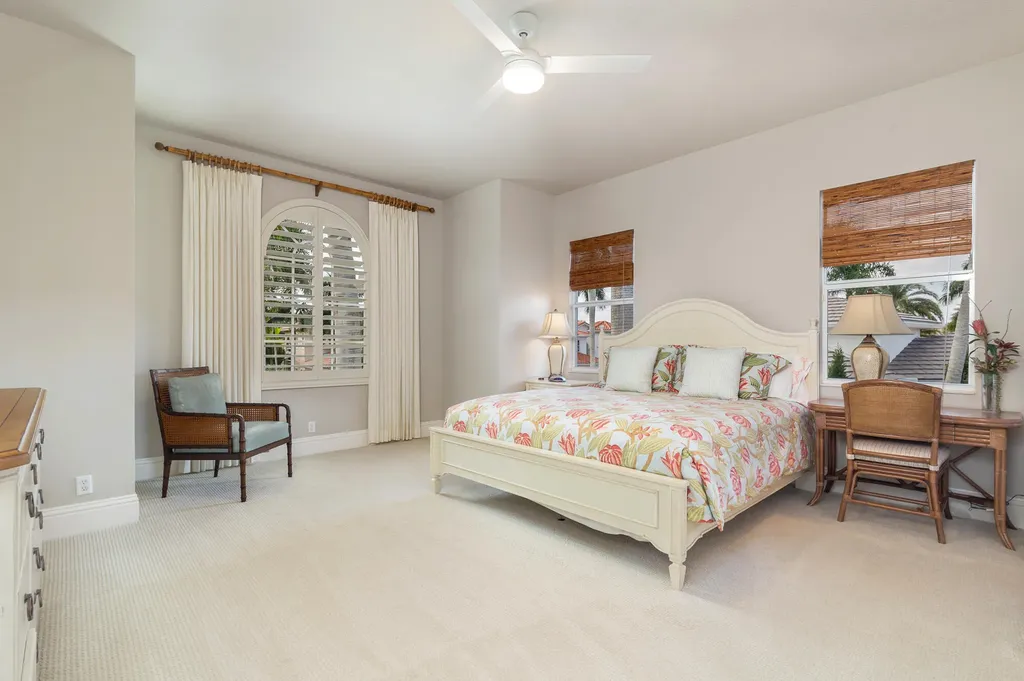 624 Hermitage Circle Palm Beach Gardens FL 33410