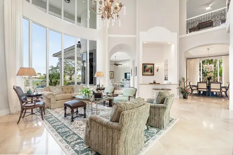 624 Hermitage Circle Palm Beach Gardens FL 33410