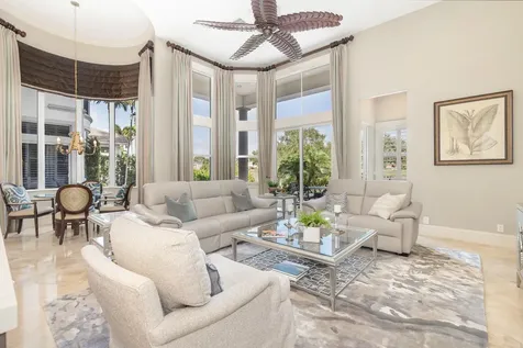 624 Hermitage Circle Palm Beach Gardens FL 33410