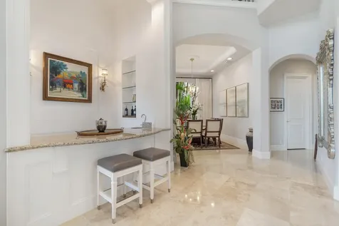 624 Hermitage Circle Palm Beach Gardens FL 33410
