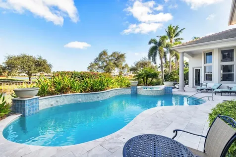 624 Hermitage Circle Palm Beach Gardens FL 33410