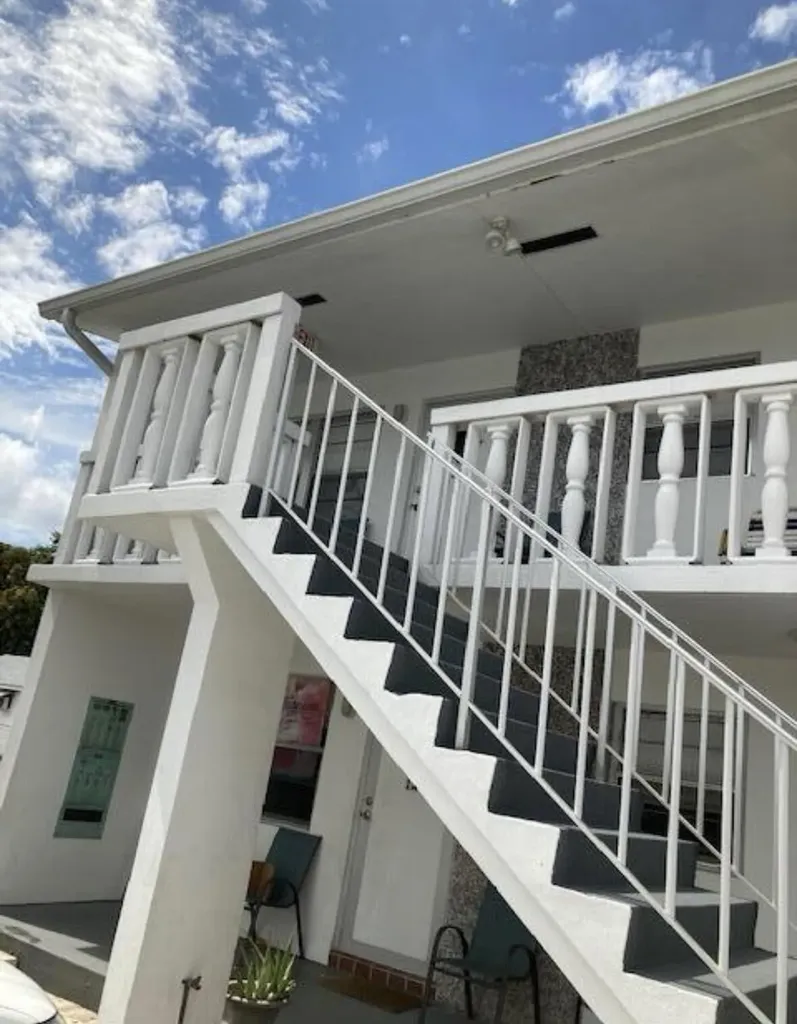 602 N H Street Lake Worth Beach FL 33460