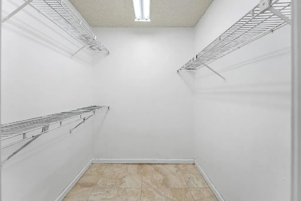 2057 Amesbury Circle Wellington FL 33414