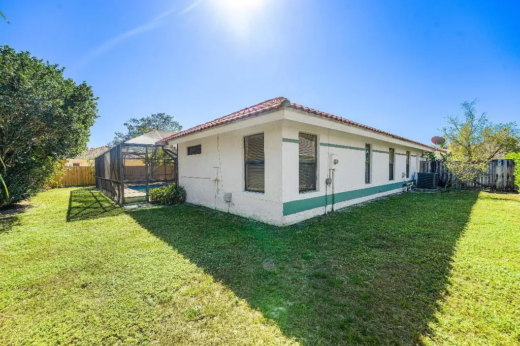 2057 Amesbury Circle Wellington FL 33414