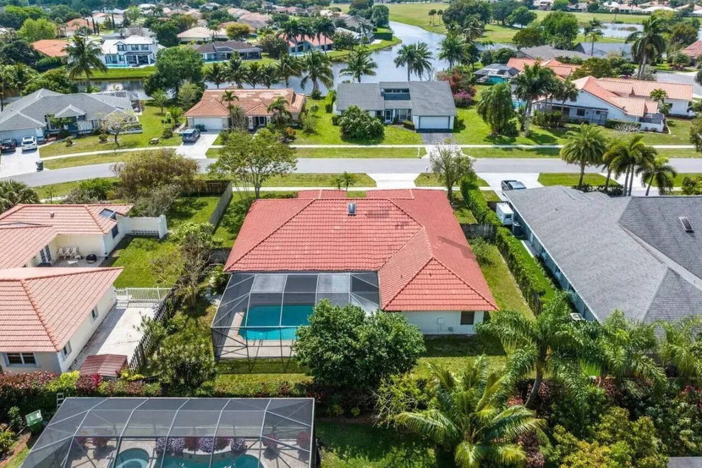 2057 Amesbury Circle Wellington FL 33414