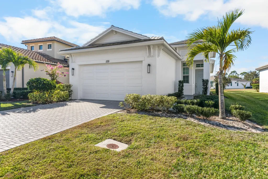 129 SE Strada Cervaro Port St Lucie FL 34952