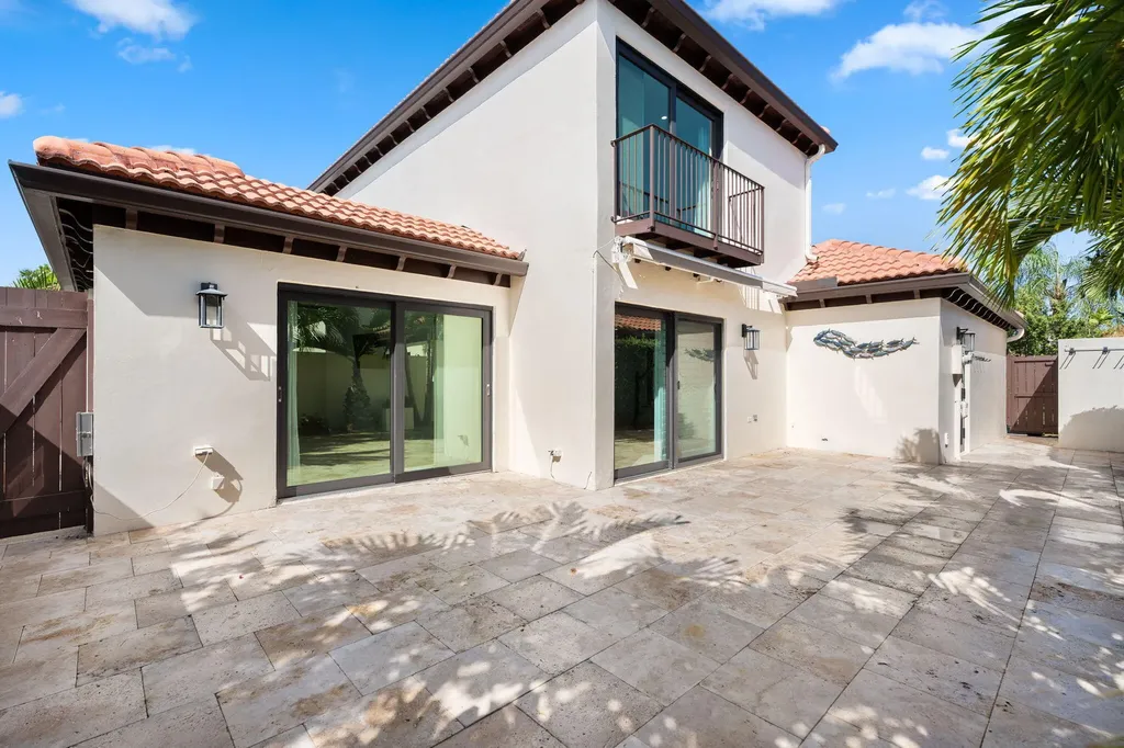 1484 Via Del Sol Jupiter FL 33477