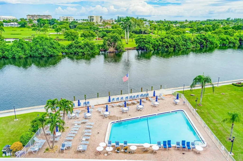 23 Colonial Club Drive Boynton Beach FL 33435