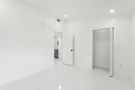 1530 NW 18th Court Fort Lauderdale FL 33311