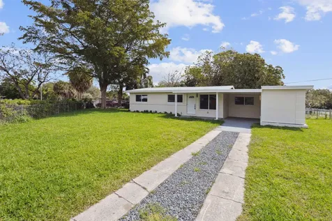 1530 NW 18th Court Fort Lauderdale FL 33311