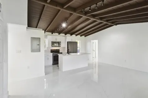 1530 NW 18th Court Fort Lauderdale FL 33311