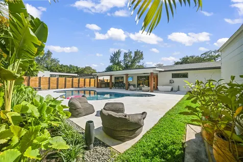2451 NE 199th Street Miami FL 33180