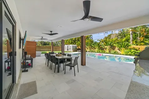 2451 NE 199th Street Miami FL 33180