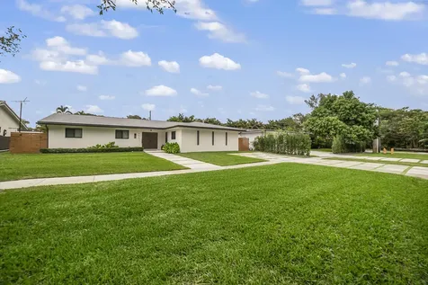 2451 NE 199th Street Miami FL 33180